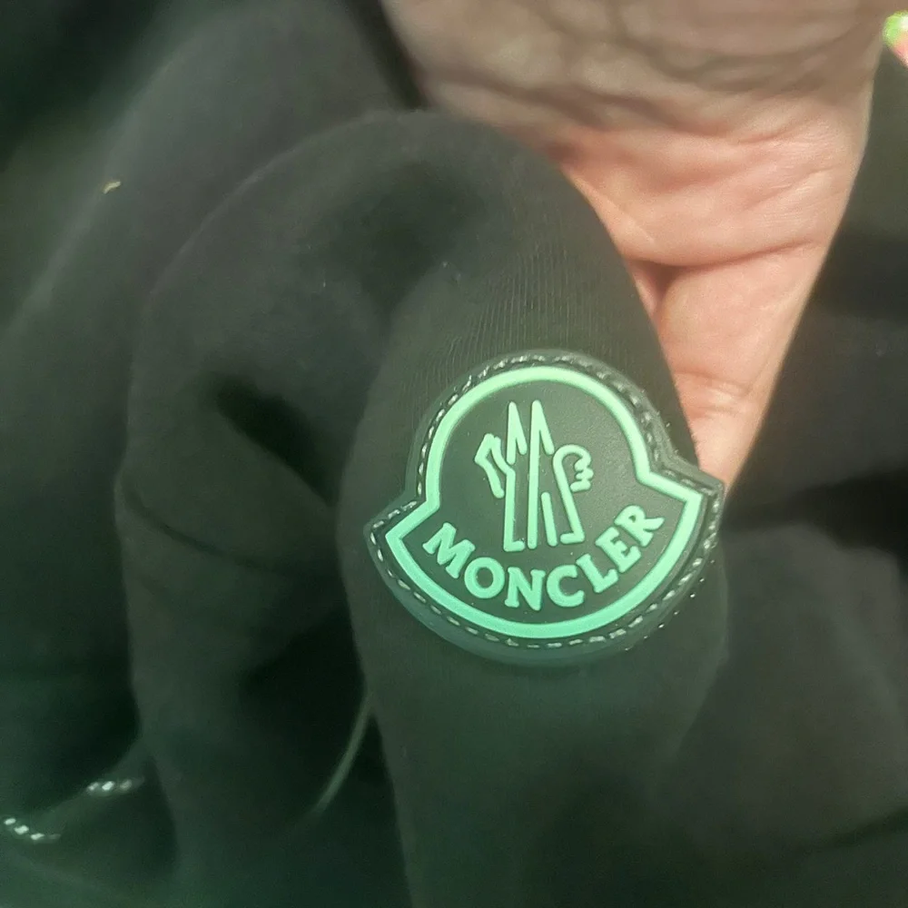 Moncler hoodie men, it does come with a tare near the pocket but can be fixed. - Picture 3 of 4